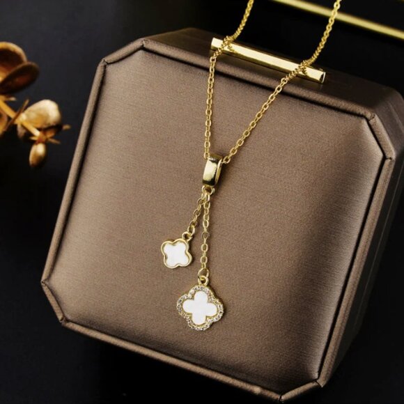 Moderate Luxury Quadrilateral Geometric Titanium Steel 18K Gold Plated Necklaces - Picture 1 of 1